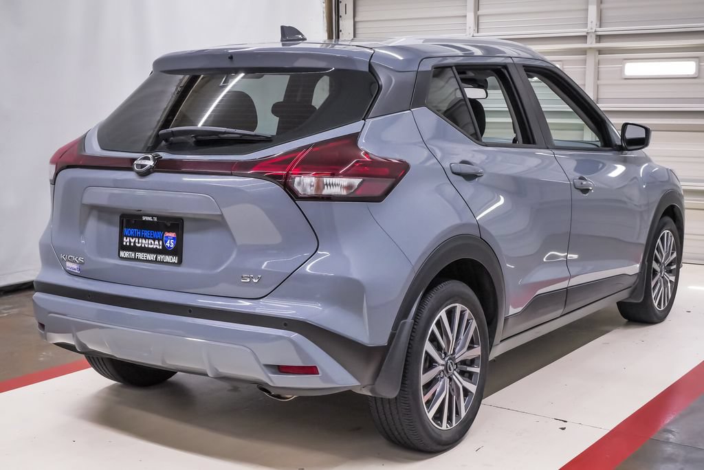 Used 2023 Nissan Kicks SV FWD image 6