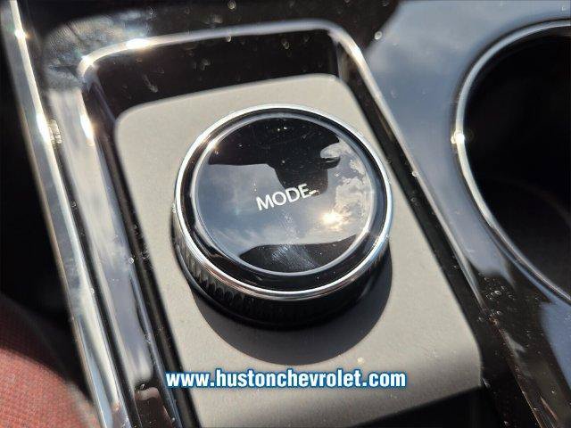 New 2027 Chevrolet Equinox RS w/ Safety and Technology Package FWD image 24