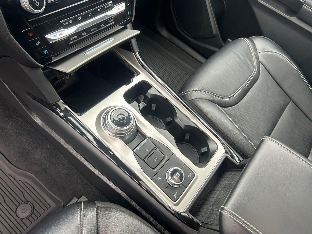 Used 2022 Ford Explorer ST w/ Equipment Group 401A AWD/4WD image 19