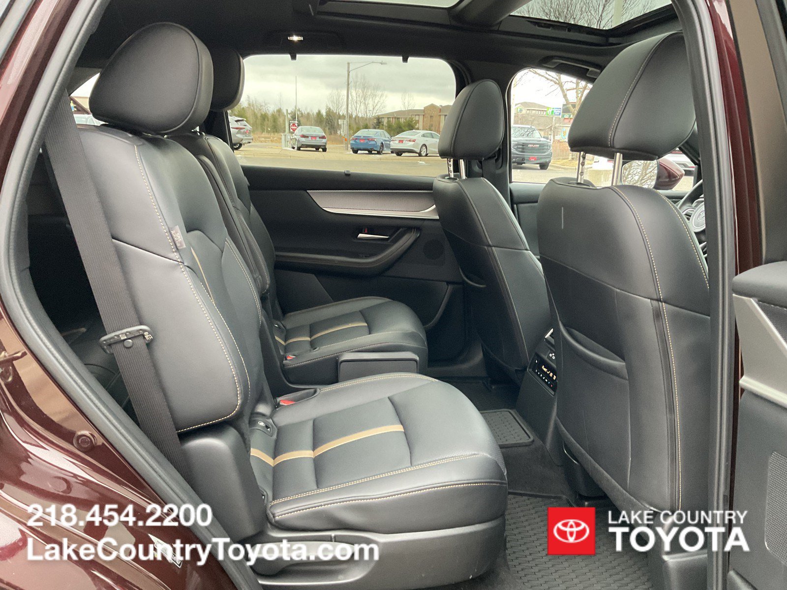 Used 2024 MAZDA CX-90 Plug-In Hybrid w/ Premium Plus AWD/4WD image 19