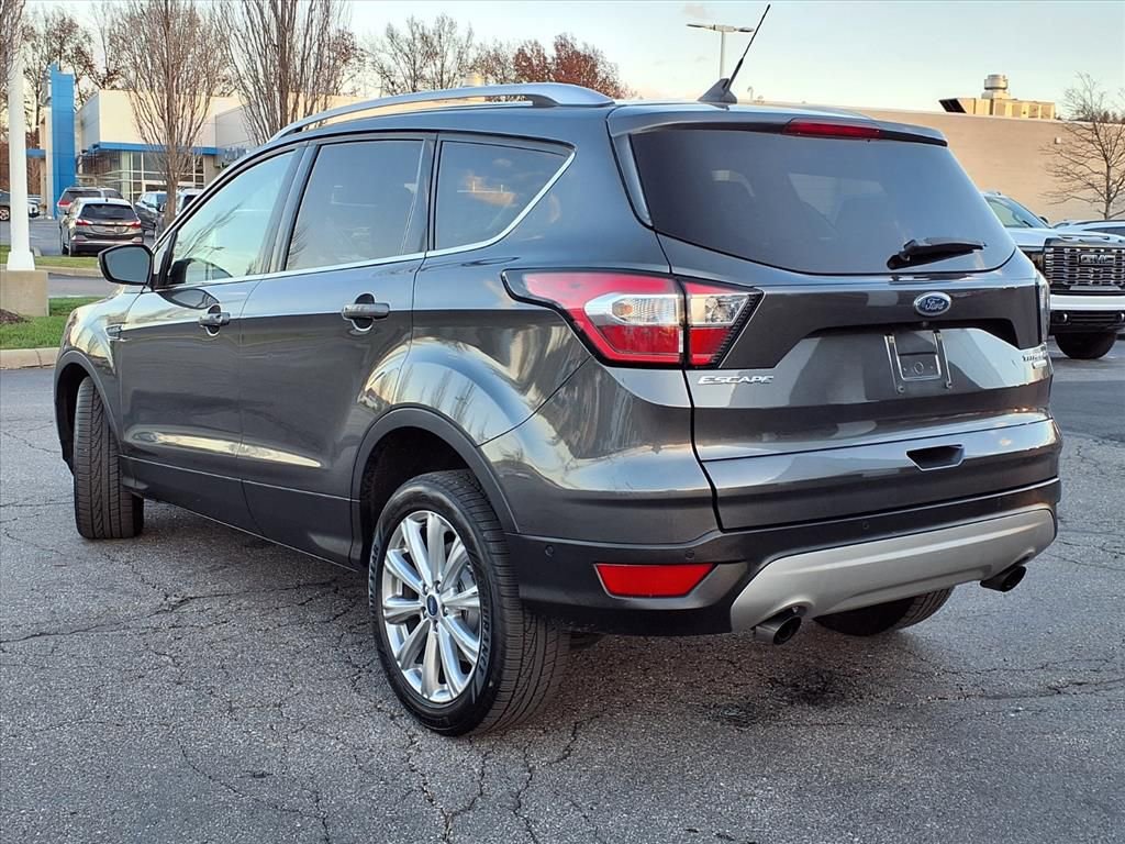 Used 2018 Ford Escape Titanium w/ Ford Safe & Smart Package image 31