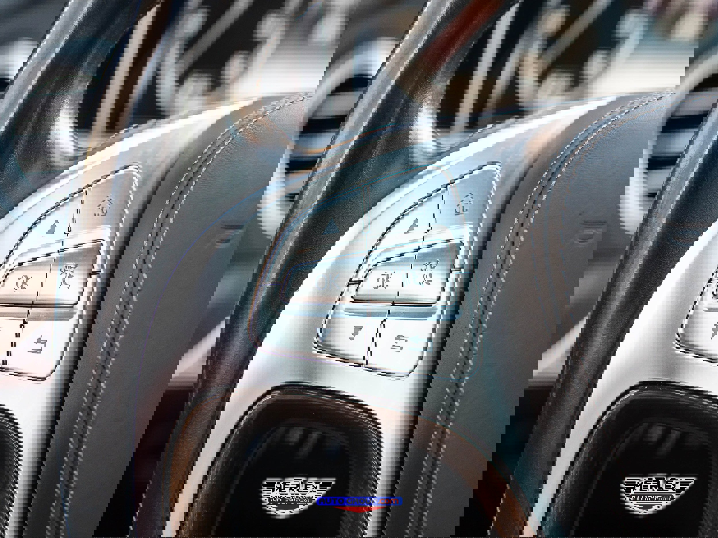Used 2015 Mercedes-Benz S 550 4MATIC Sedan image 24