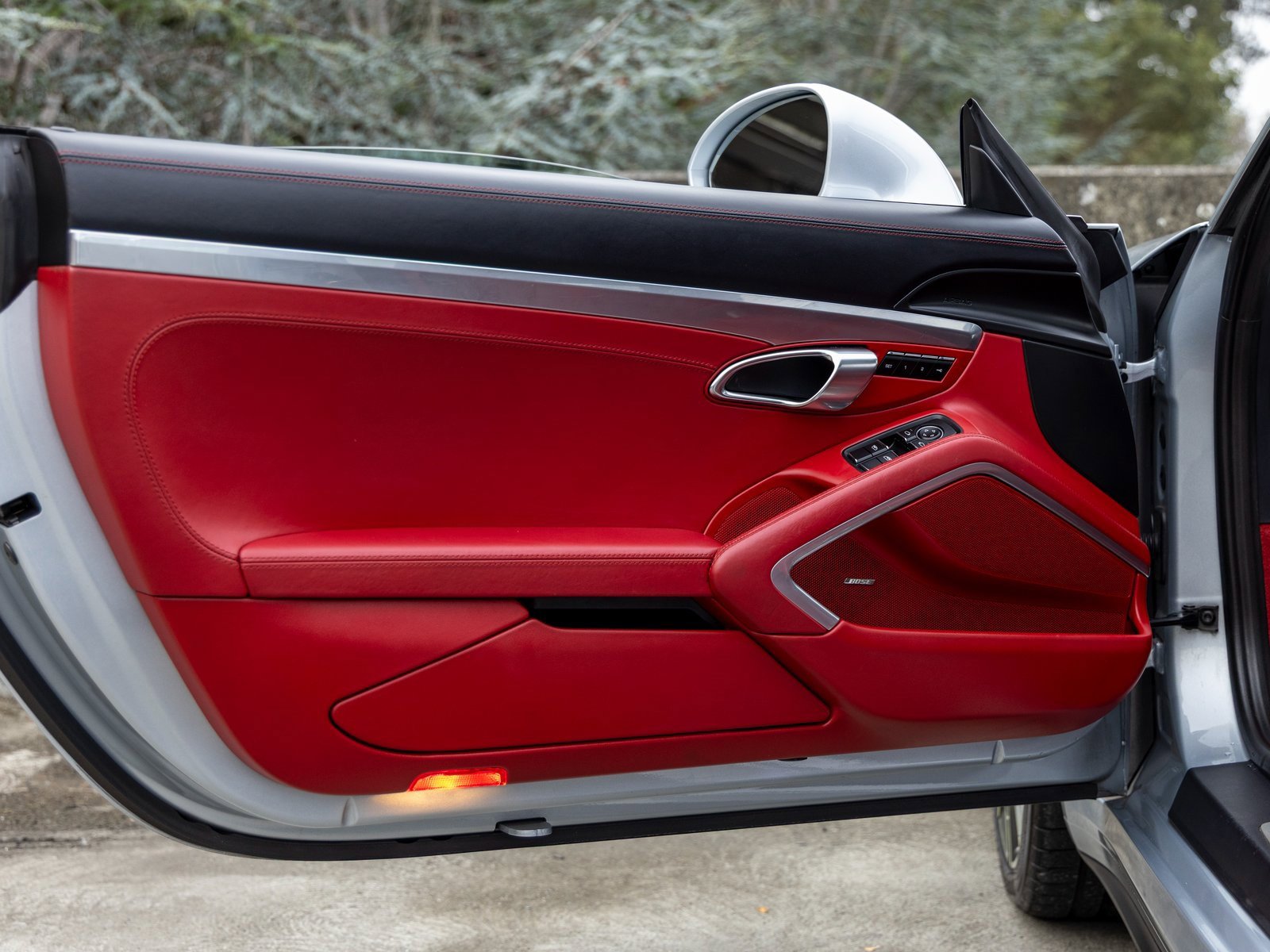 Used 2015 Porsche 911 Turbo image 23