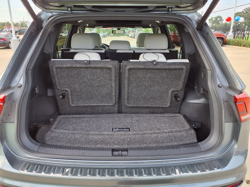 Used 2019 Volkswagen Tiguan S FWD image 11