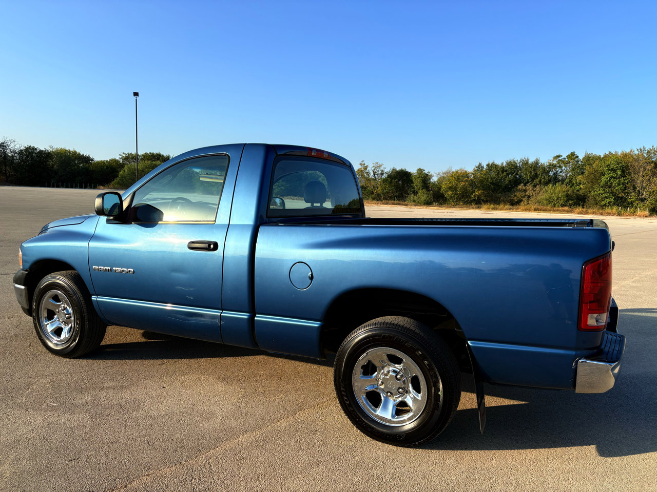 Used 2004 Dodge Ram 1500 Truck ST w/ ST Value Group image 32