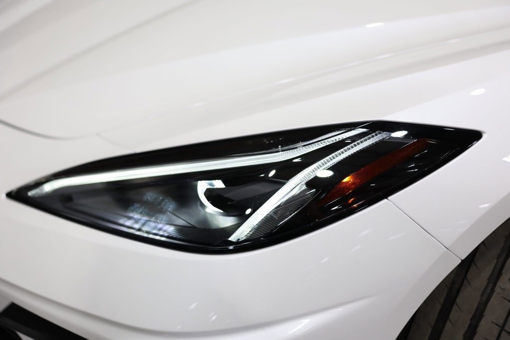 Used 2023 Chevrolet Corvette Stingray Premium Cpe w/ Z51 Performance Package image 15