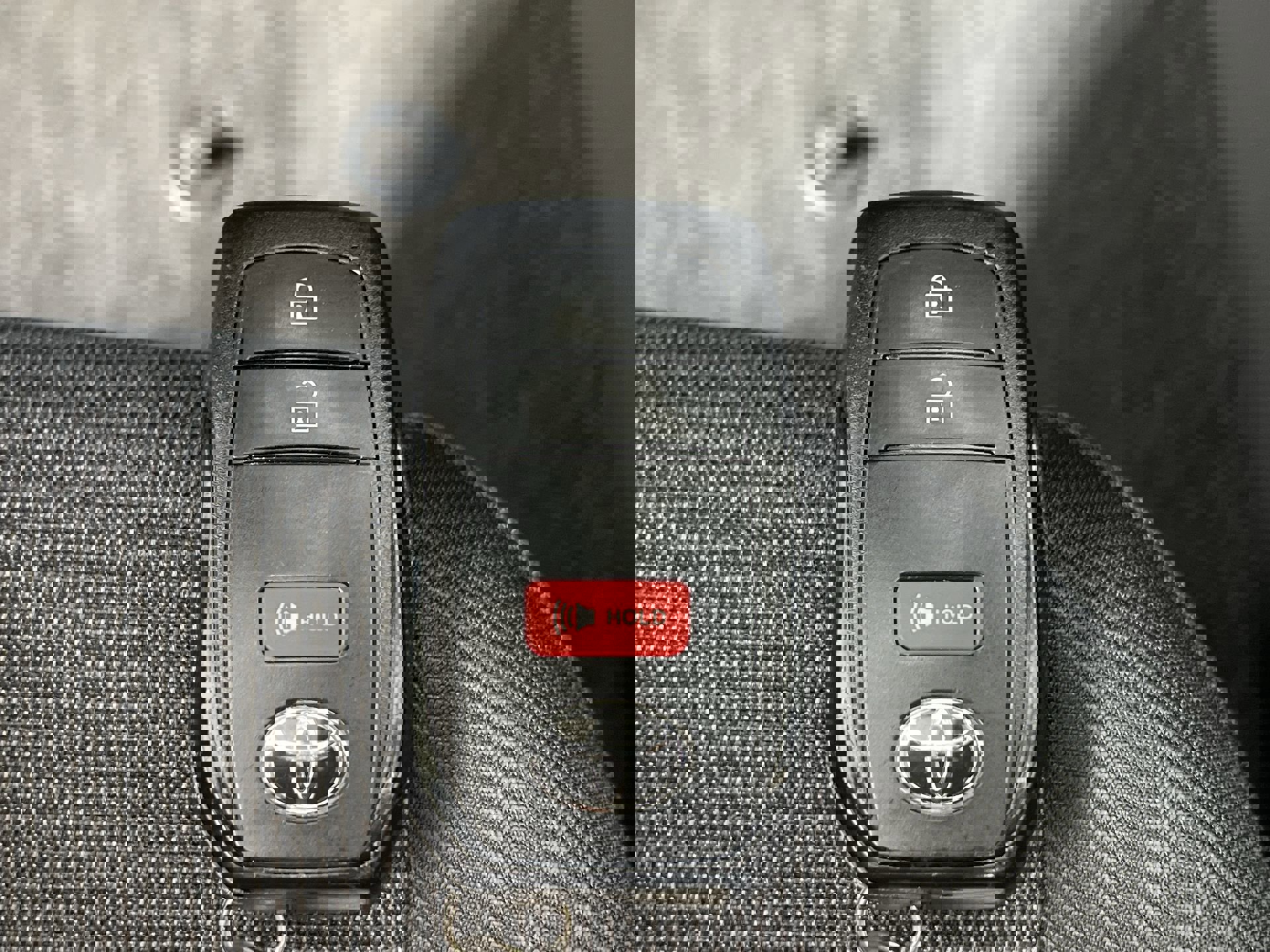 Used 2023 Toyota Prius LE FWD image 36