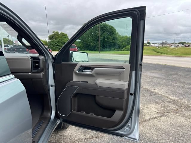Used 2025 GMC Sierra 1500 SLT AWD/4WD image 17