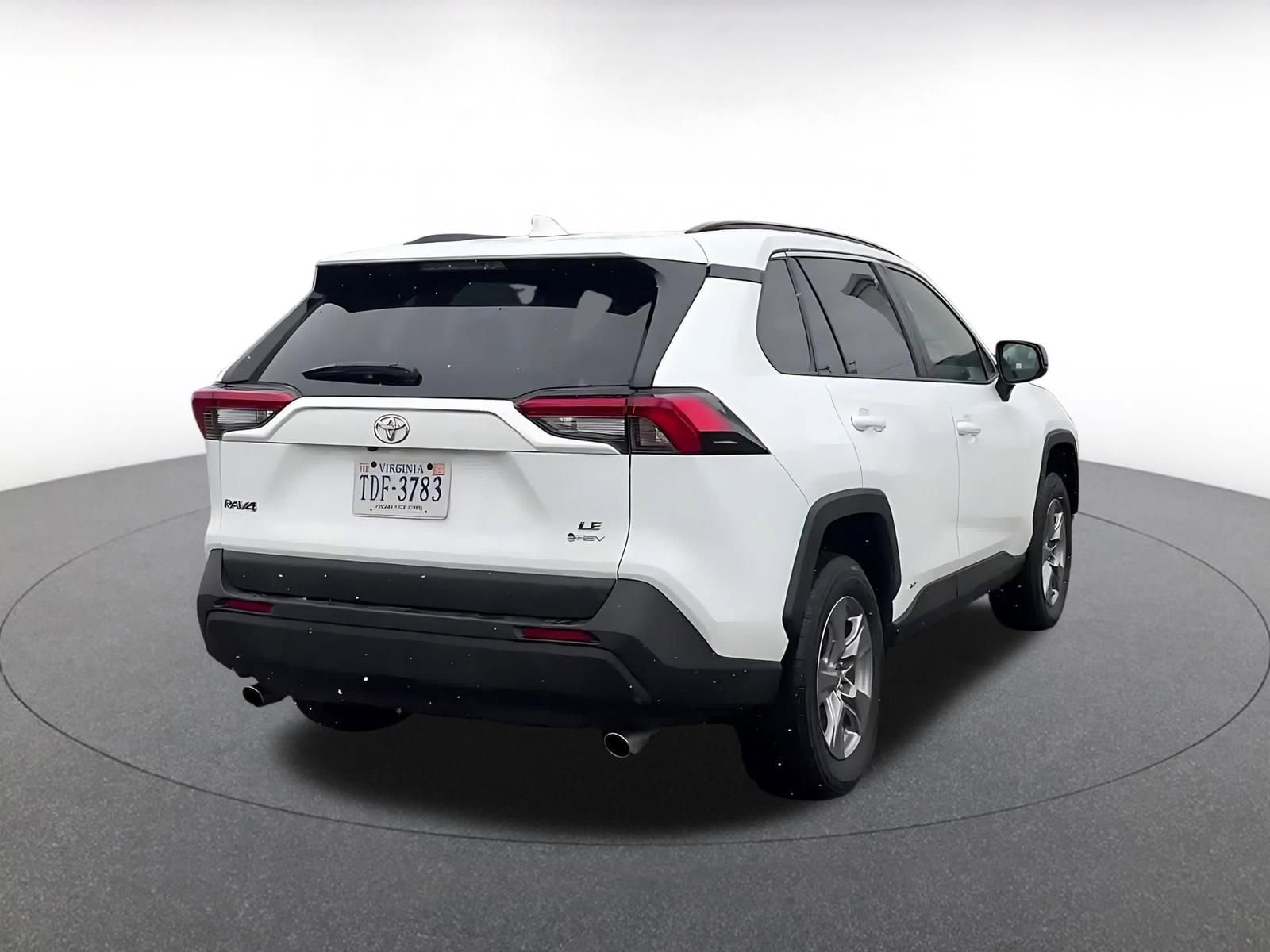 Used 2025 Toyota RAV4 LE image 14