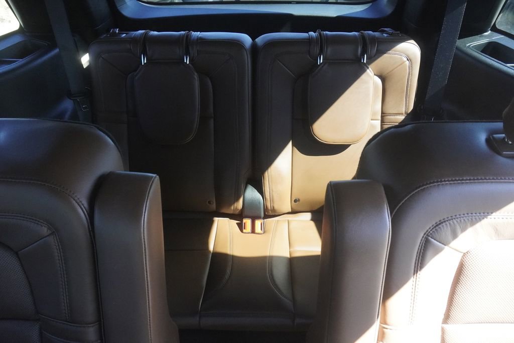 Used 2023 Lincoln Aviator Reserve w/ Equipment Group 201A image 31