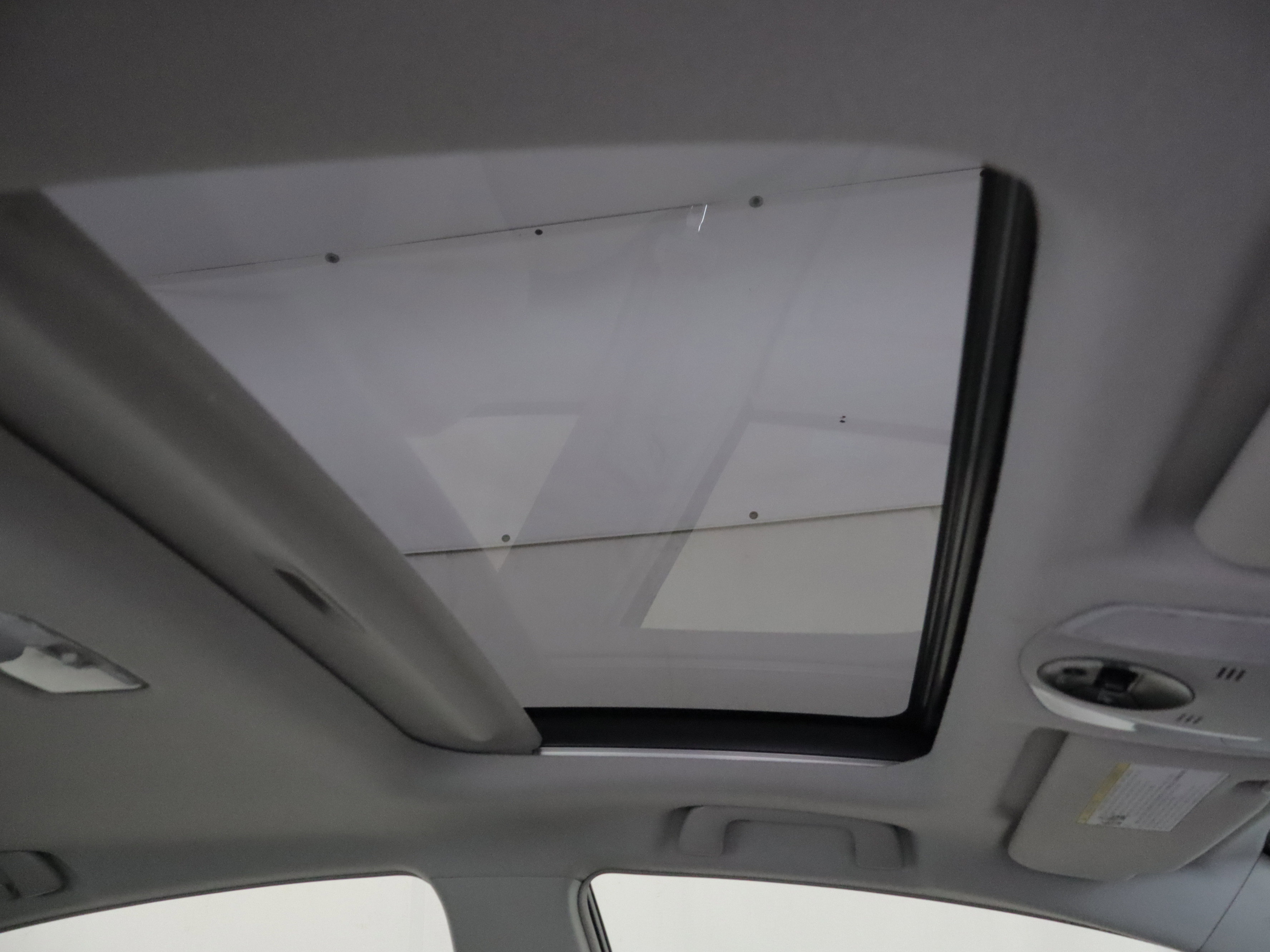 Used 2013 Toyota Prius Three w/ Solar Roof Pkg FWD image 3