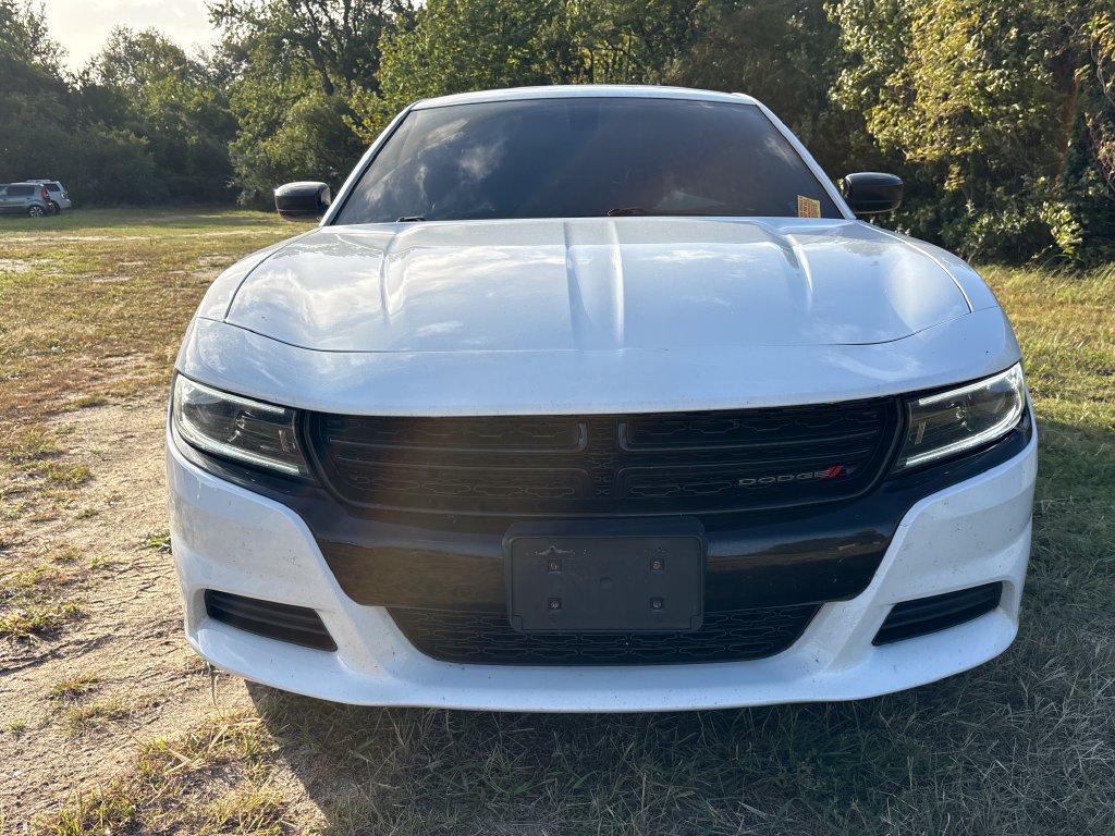 Used 2022 Dodge Charger SXT w/ Plus Group RWD image 3