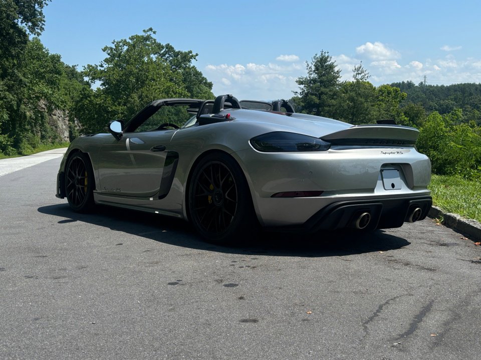 Certified 2025 Porsche 718 Boxster Spyder RS image 3