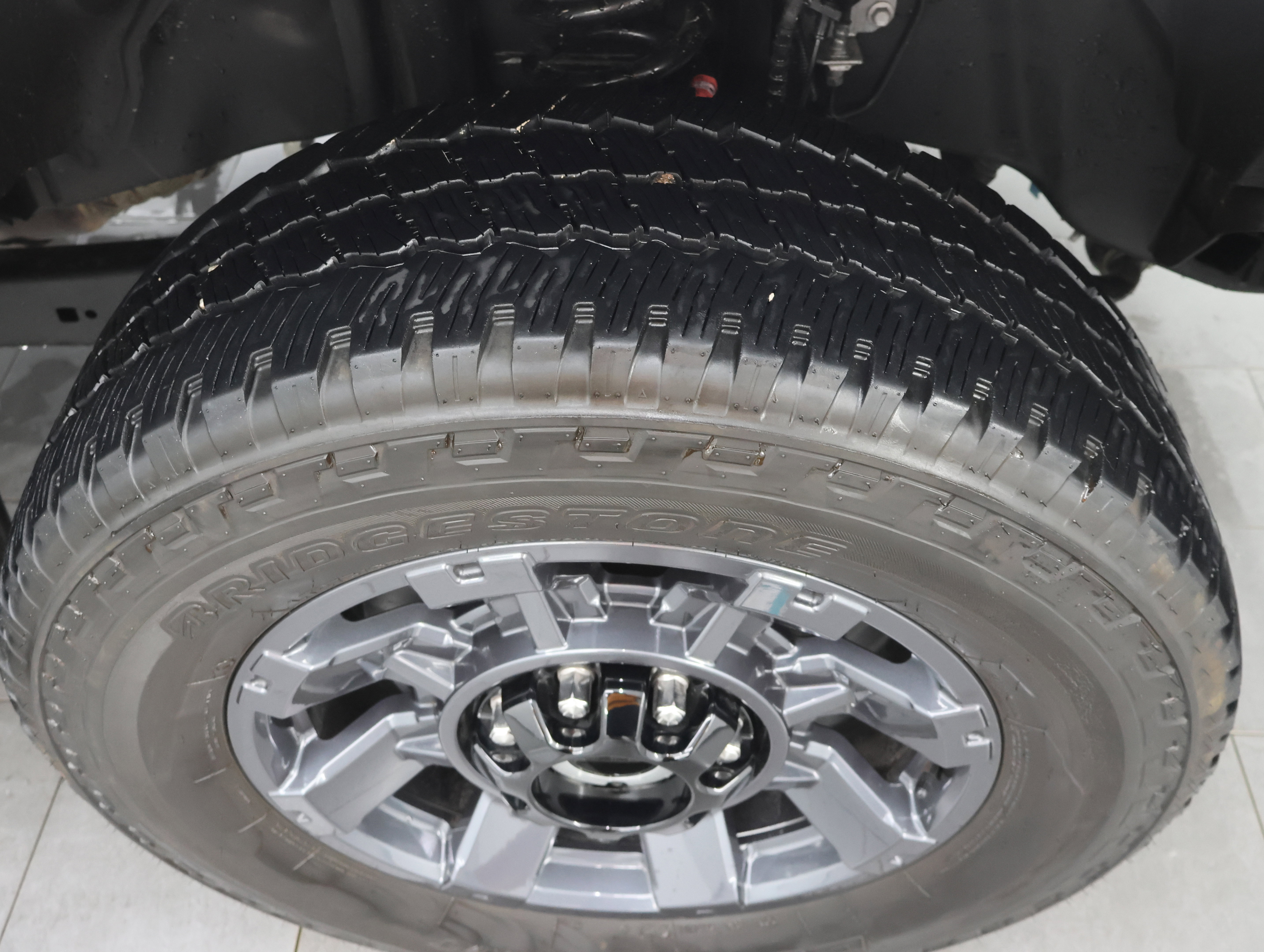 Used 2024 Ford F350 Lariat w/ Sport Appearance Package AWD/4WD image 3