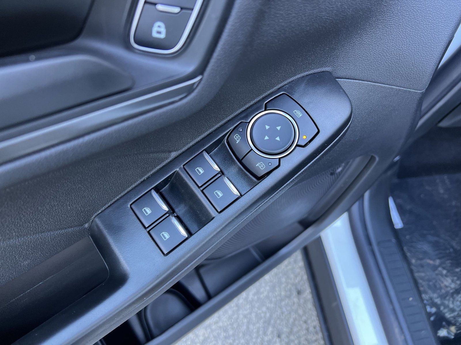 New 2026 Ford Escape Active w/ Cold Weather Package image 15