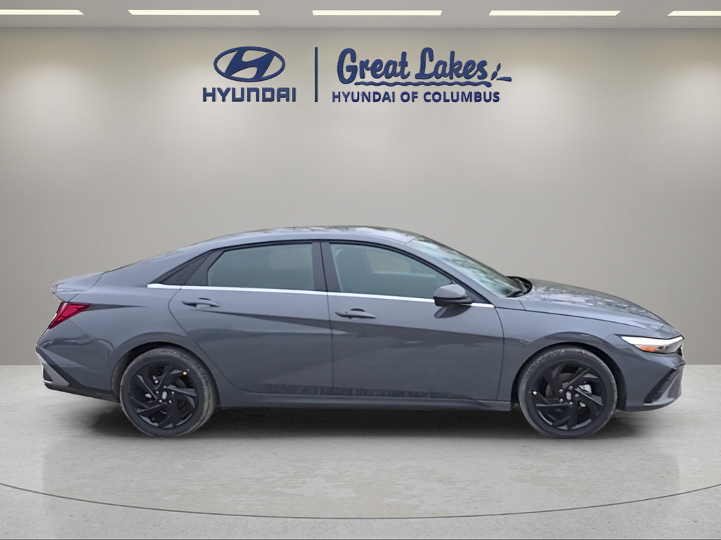 New 2026 Hyundai Elantra SEL Sport Premium FWD image 6