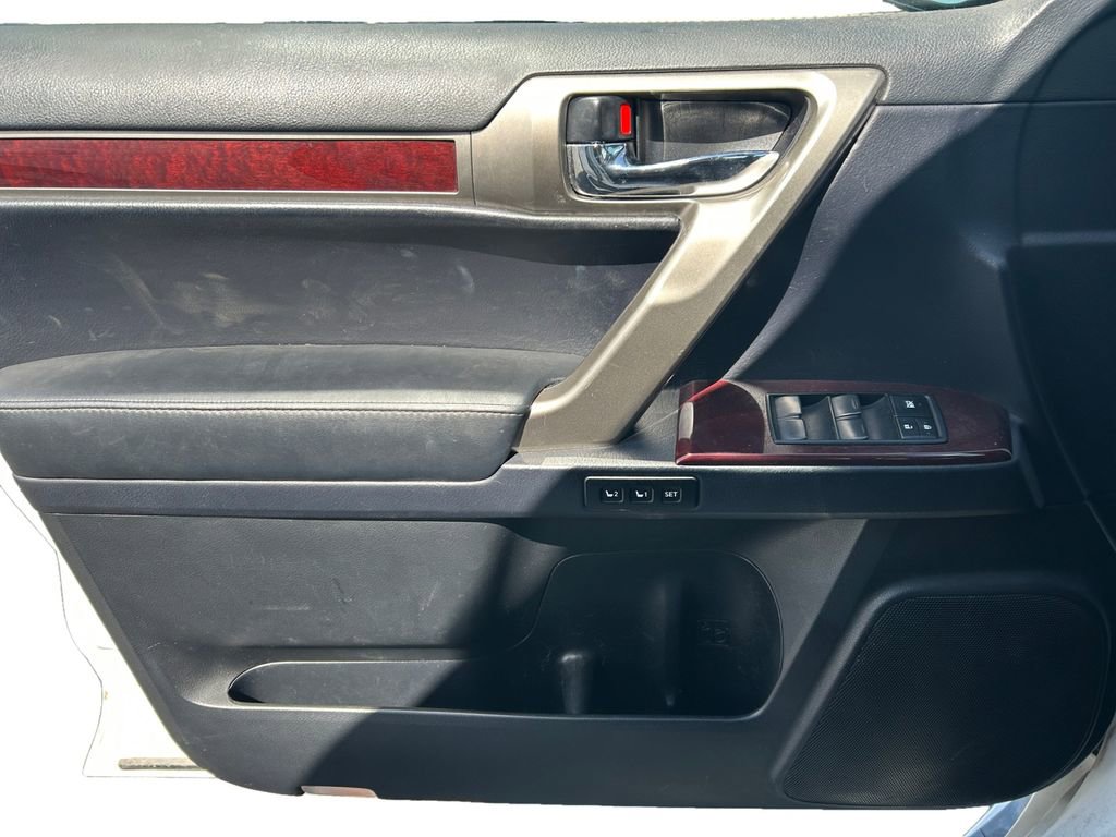 Used 2019 Lexus GX 460 Premium AWD/4WD image 17
