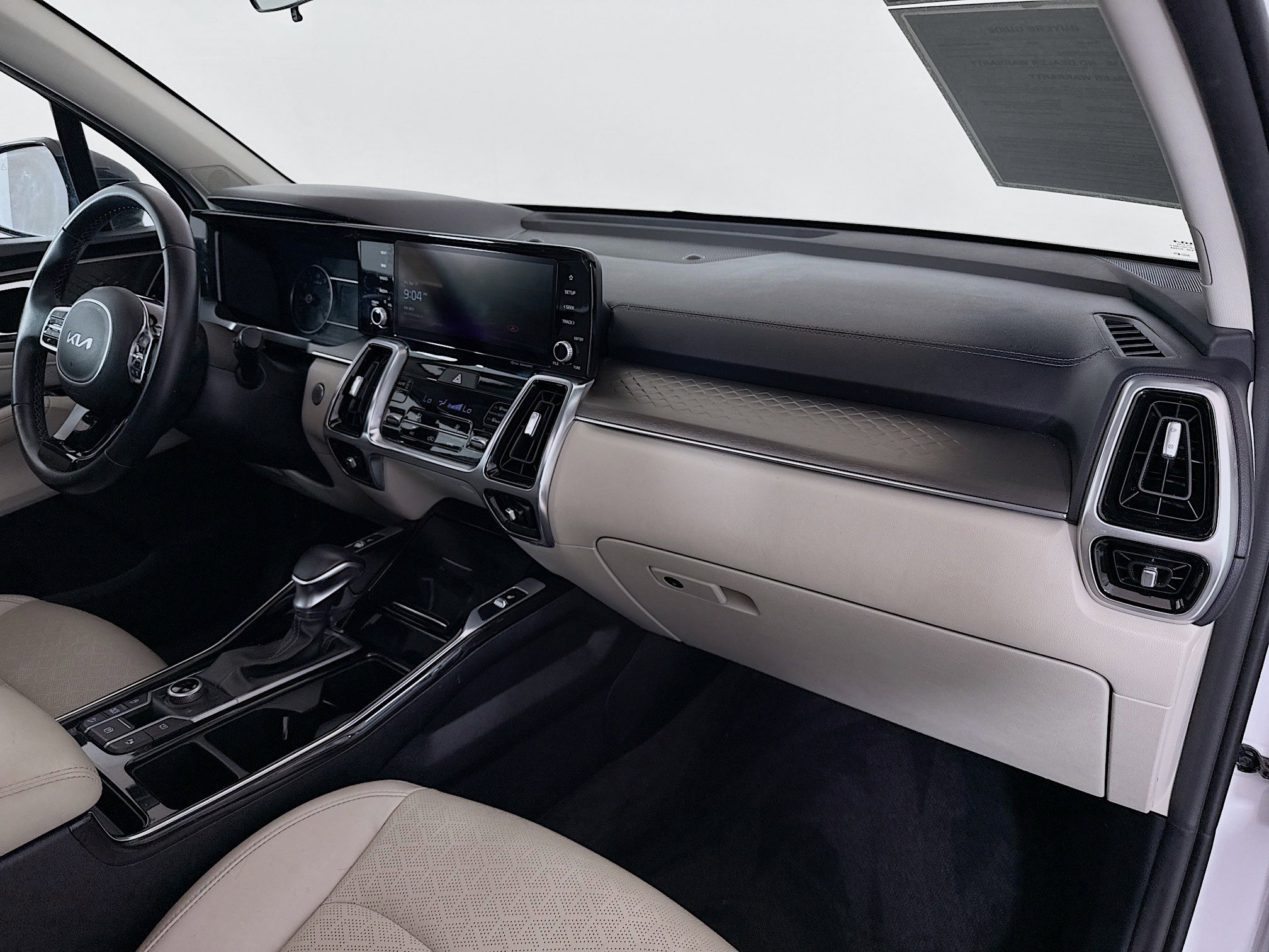 Used 2022 Kia Sorento SX AWD/4WD image 28