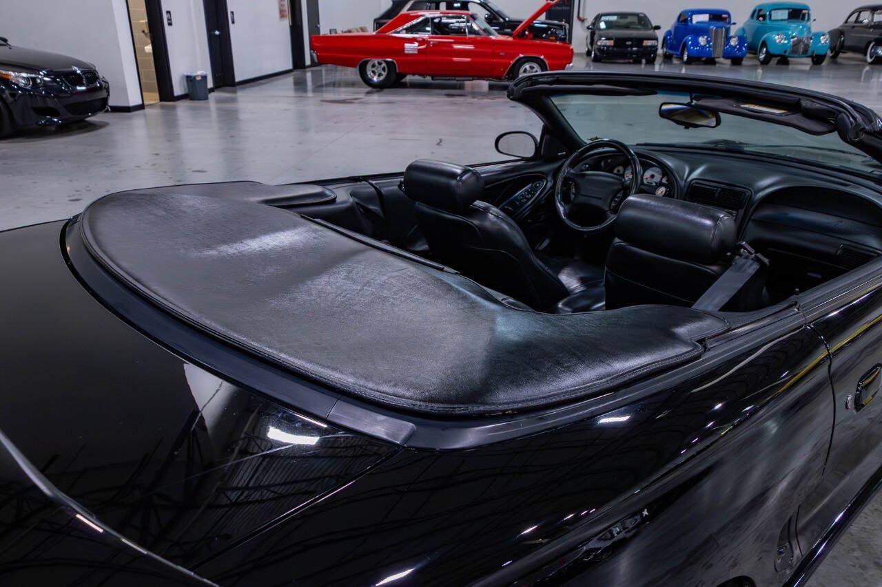 Used 1998 Ford Mustang Cobra RWD image 21