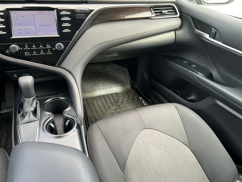 Used 2019 Toyota Camry LE w/ Convenience Package image 27