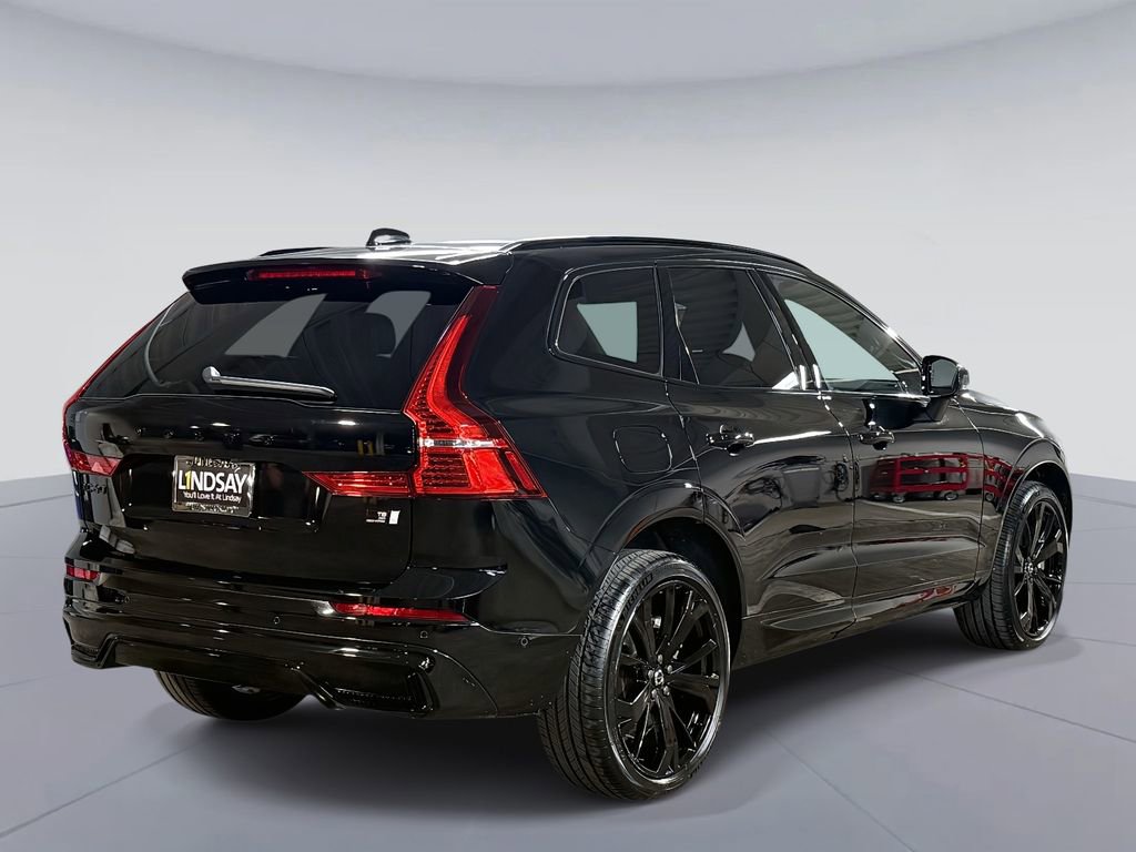 Used 2024 Volvo XC60 T8 Ultimate w/ Climate Package image 10