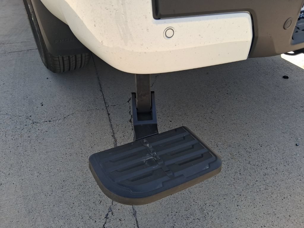 New 2026 Nissan Frontier SV w/ Tow Package RWD image 7