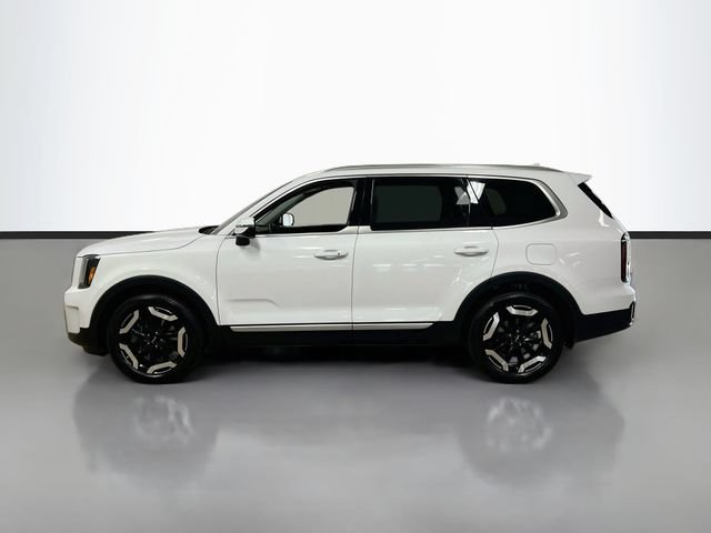 Certified 2024 Kia Telluride EX w/ EX Captain's Chair Package FWD image 4