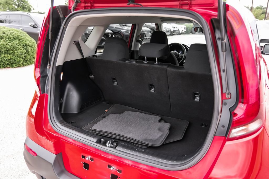 Used 2022 Kia Soul LX w/ Technology Package FWD image 62