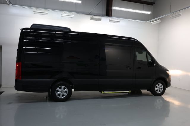Used 2022 Mercedes-Benz Sprinter 2500 image 49