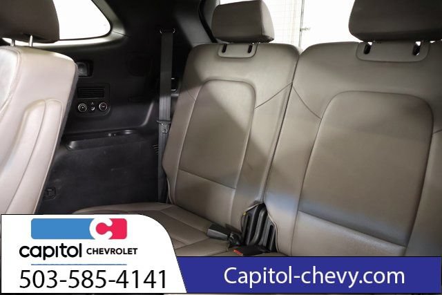 Used 2016 Hyundai Santa Fe Limited w/ Option Group 04 AWD/4WD image 40