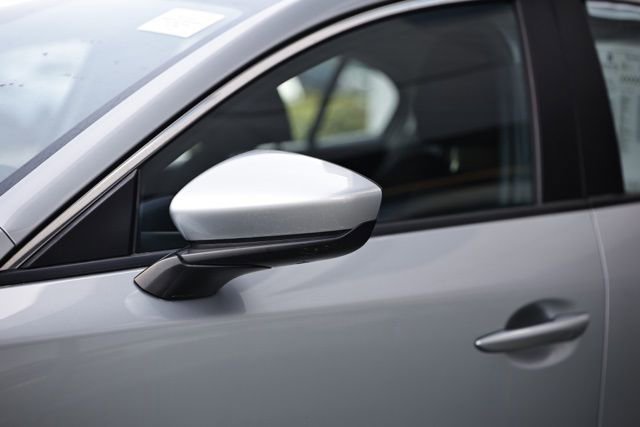 Used 2021 MAZDA MAZDA3 Sedan FWD image 11