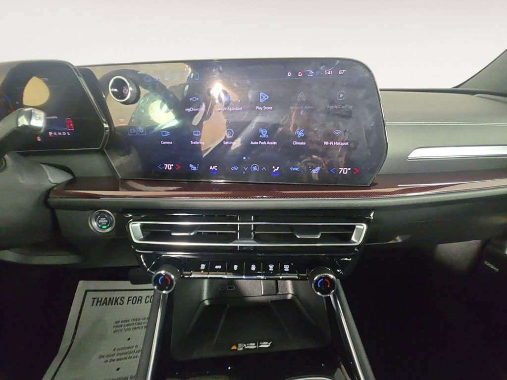 Certified 2025 Chevrolet Traverse Z71 w/ Enhanced Driving Package image 11