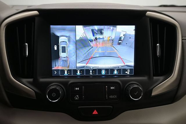 Used 2020 GMC Terrain Denali w/ Denali Premium Package AWD/4WD image 13