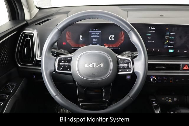 Certified 2025 Kia Sorento S w/ Panoramic Sunroof Package FWD image 7