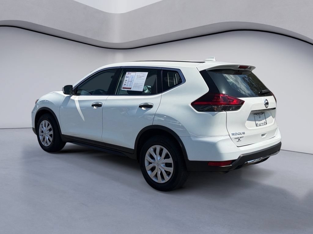 Used 2019 Nissan Rogue S FWD image 3