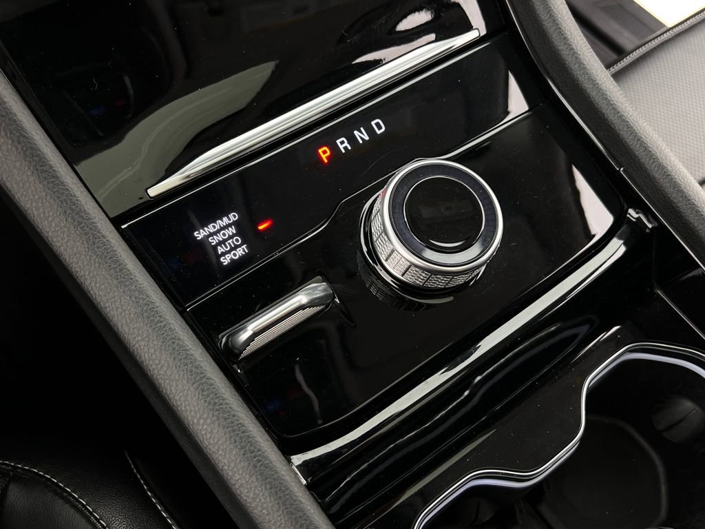 Used 2023 Jeep Grand Cherokee Limited w/ Luxury Tech Group II image 21