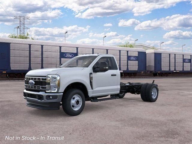 New 2026 Ford F350 XL w/ XL Chrome Package