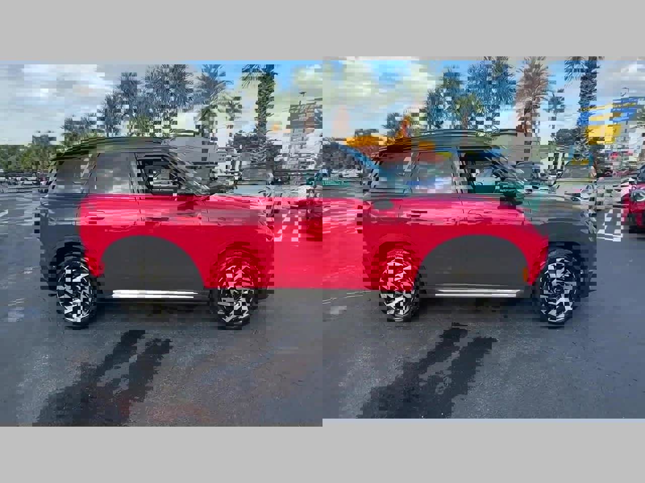 Certified 2025 MINI Cooper Countryman S image 27