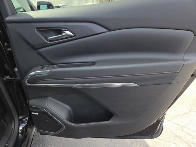 Certified 2024 Chevrolet Traverse RS w/ LPO, Floor Liner Package image 31