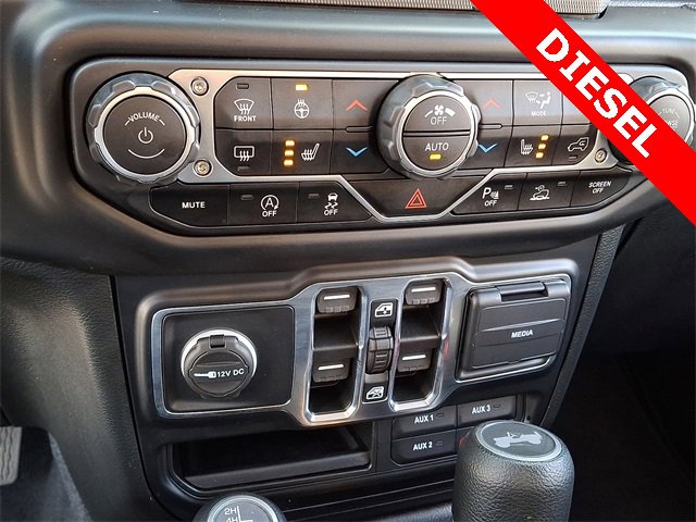 Used 2022 Jeep Wrangler Unlimited Sport image 17
