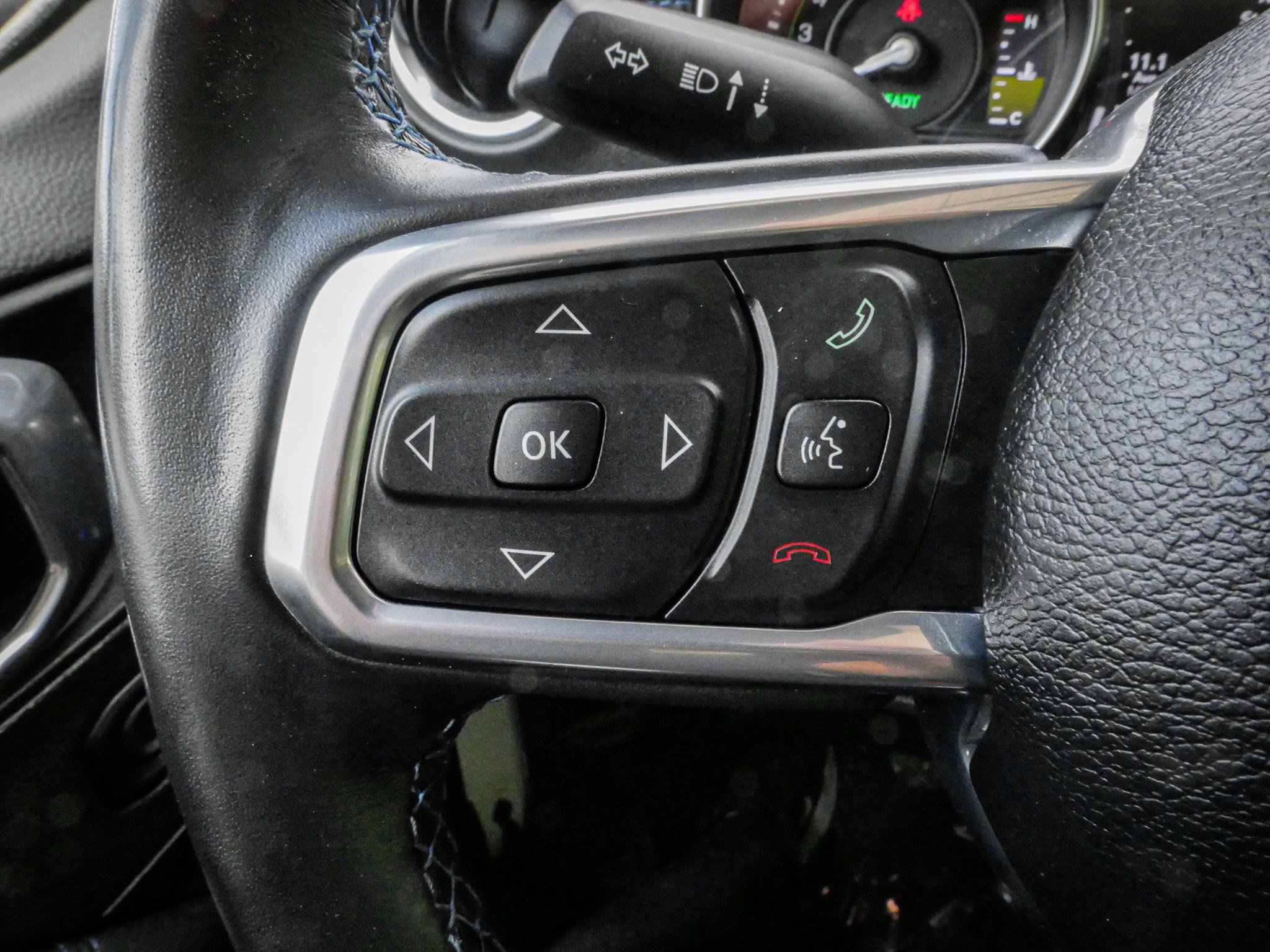 Used 2022 Jeep Wrangler Unlimited Rubicon 4xe w/ Cold Weather Group AWD/4WD image 19