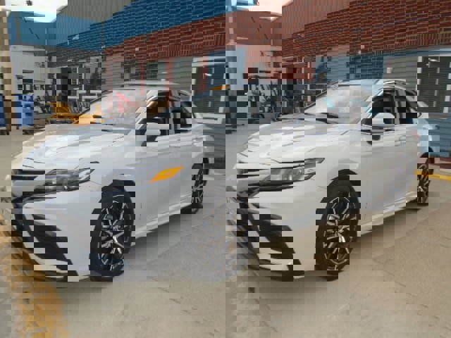 Used 2023 Toyota Camry SE