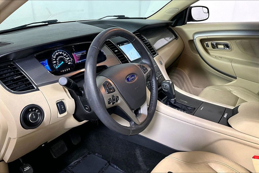 Used 2016 Ford Taurus SEL w/ Equipment Group 201A image 13
