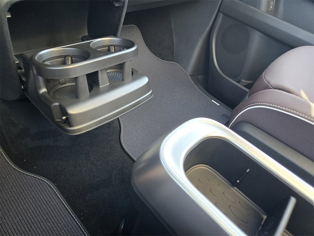 New 2025 Volkswagen ID. Buzz Pro S Plus image 16