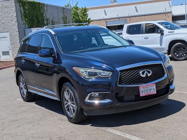 Used 2018 INFINITI QX60 Luxe AWD/4WD image 3