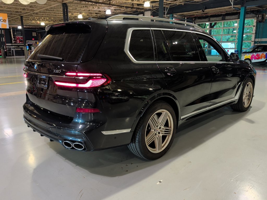 Certified 2025 BMW ALPINA XB7 AWD/4WD image 14