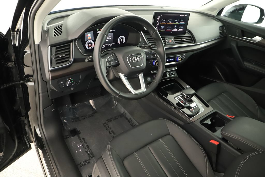 Certified 2023 Audi Q5 2.0T Premium Plus w/ Premium Plus Package AWD/4WD image 15