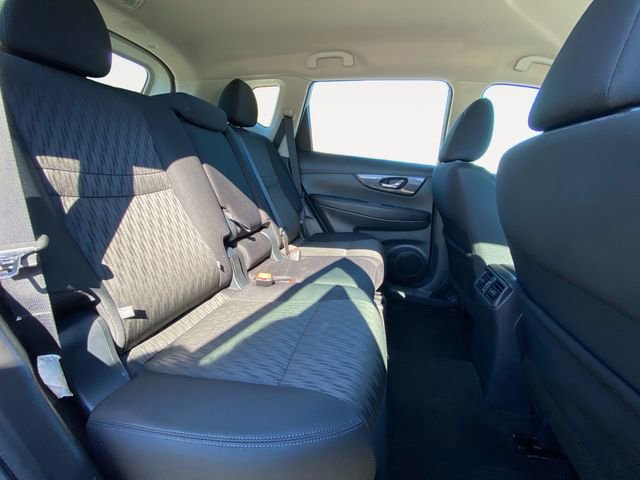 Used 2018 Nissan Rogue S image 14