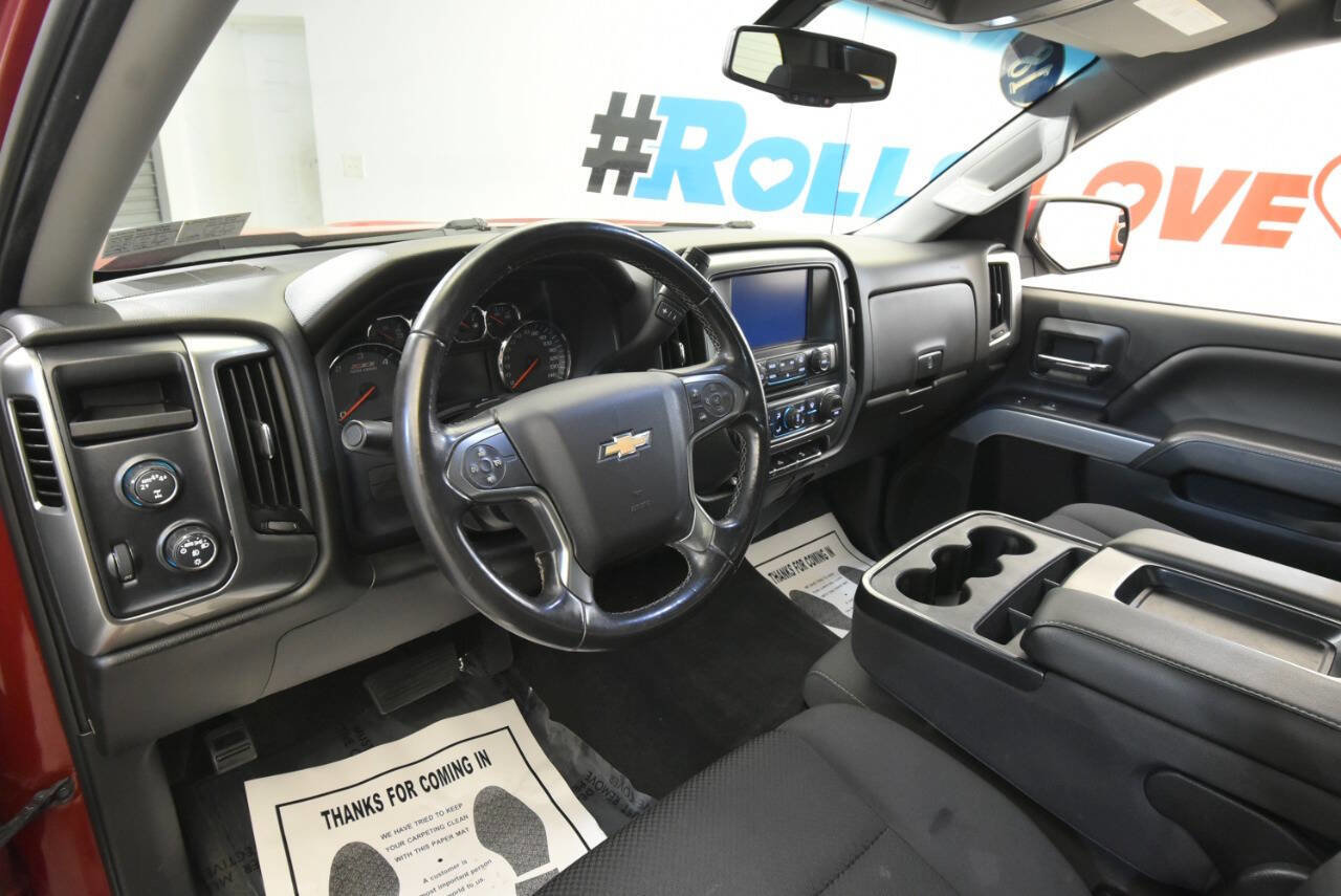 Used 2018 Chevrolet Silverado 1500 LT w/ All Star Edition AWD/4WD image 14