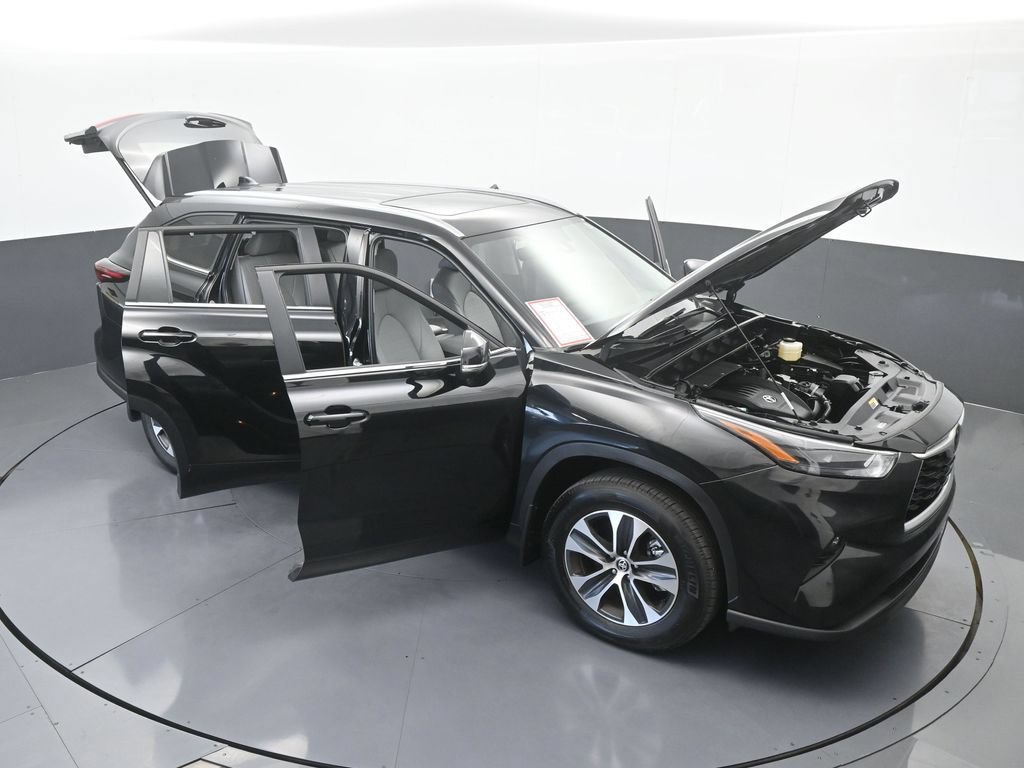 Used 2026 Toyota Highlander XLE AWD/4WD image 72
